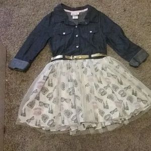 Girls dress